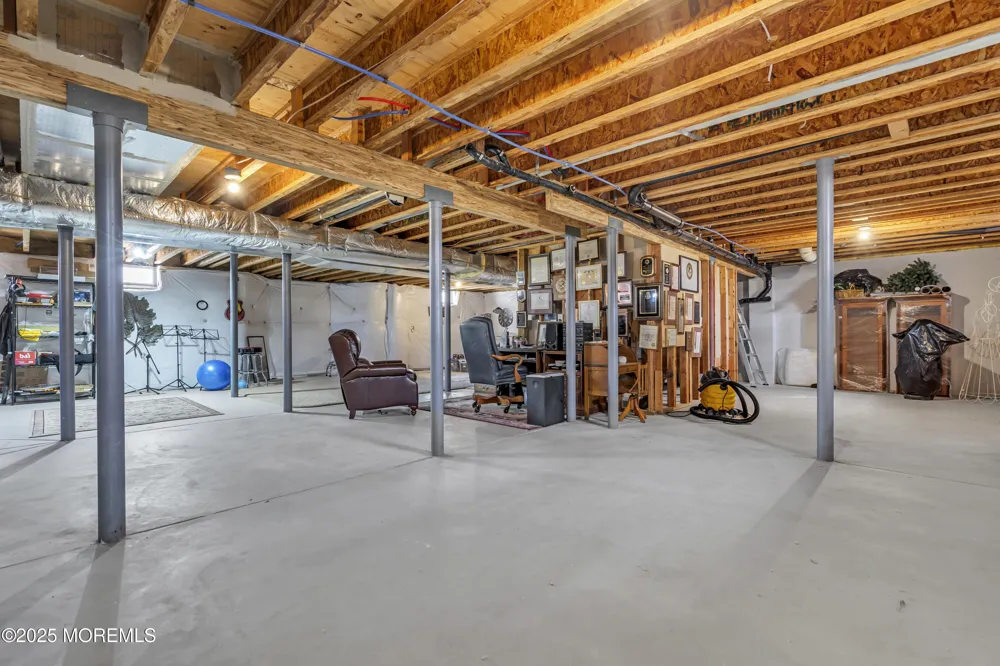 11 Beach Haven Way Waretown, NJ 08758