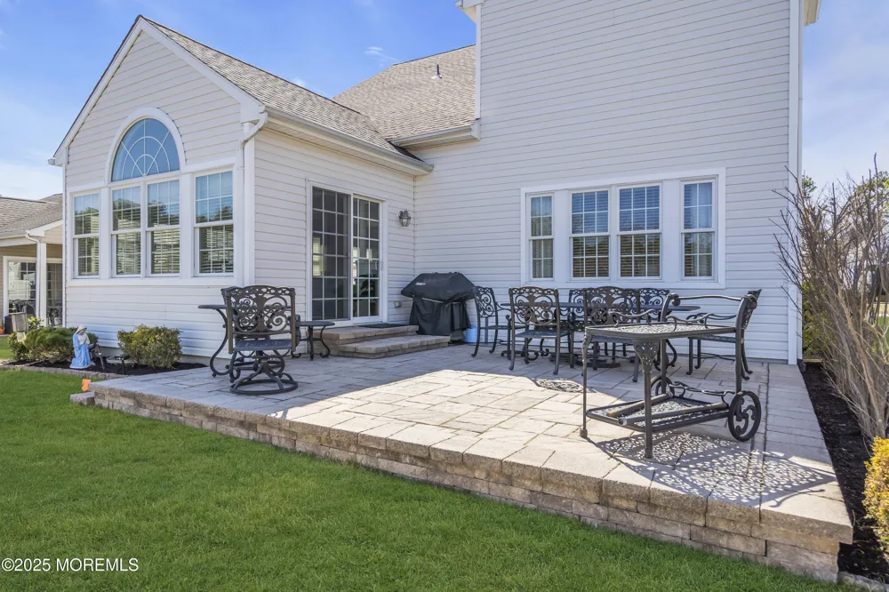 11 Beach Haven Way Waretown, NJ 08758