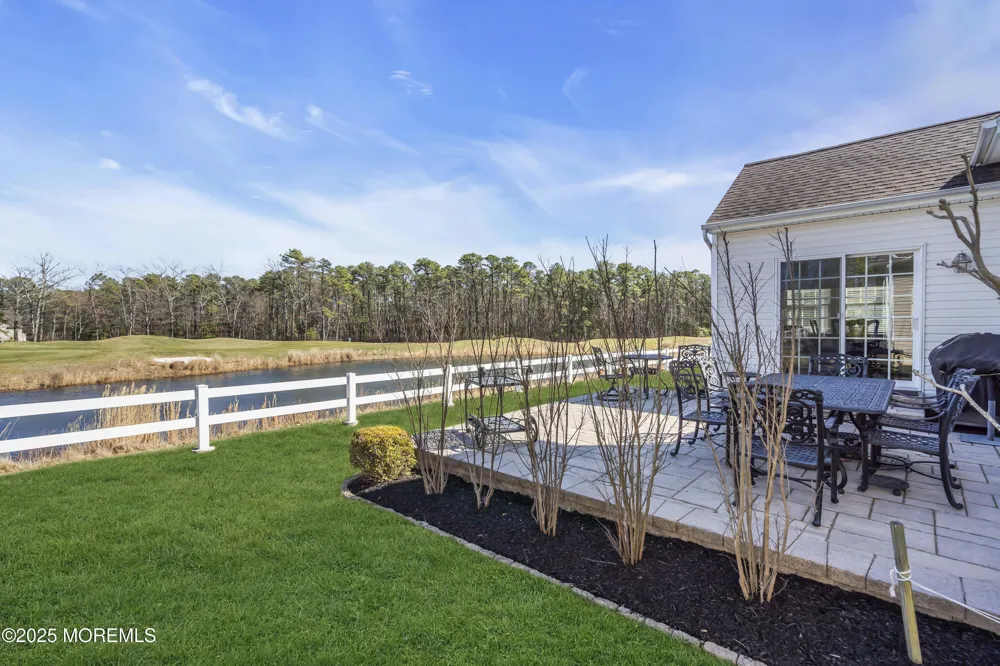 11 Beach Haven Way Waretown, NJ 08758