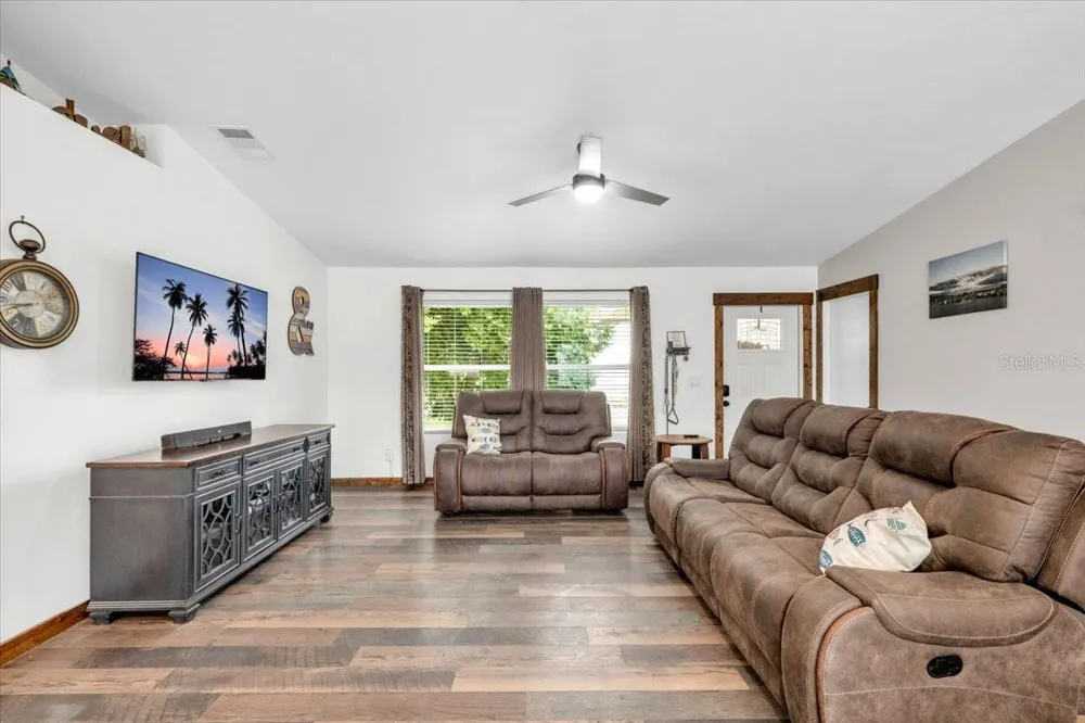 1149 NW 28TH AVENUE Cape Coral, FL 33993