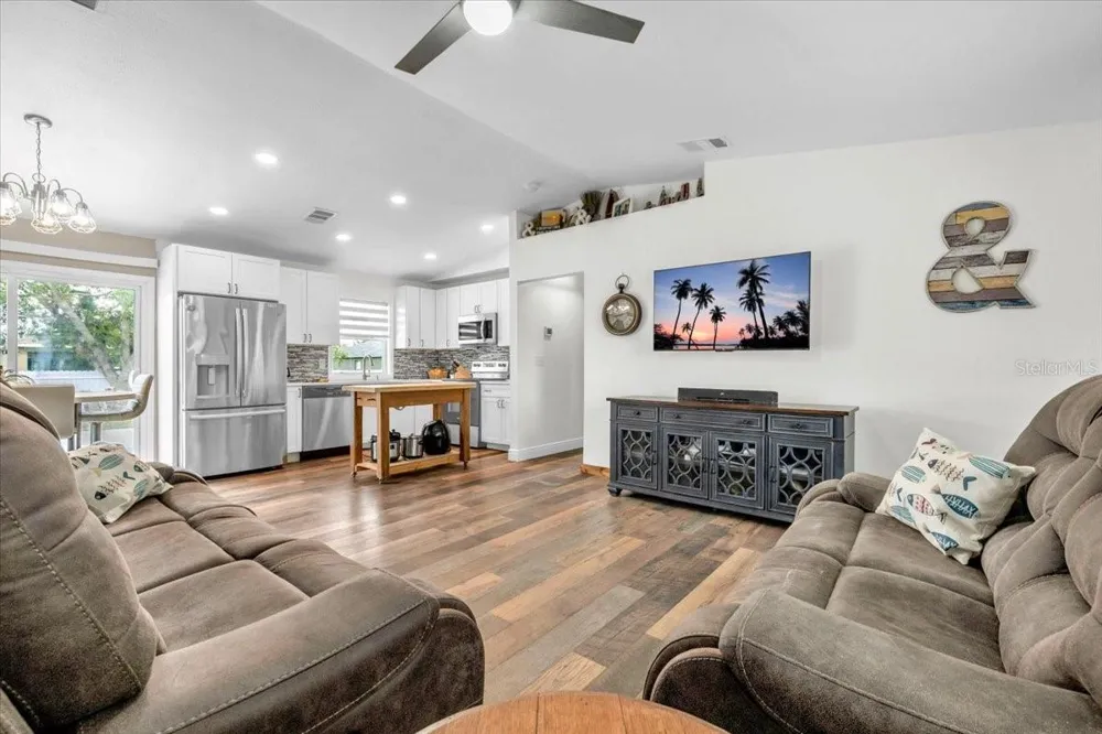 1149 NW 28TH AVENUE Cape Coral, FL 33993