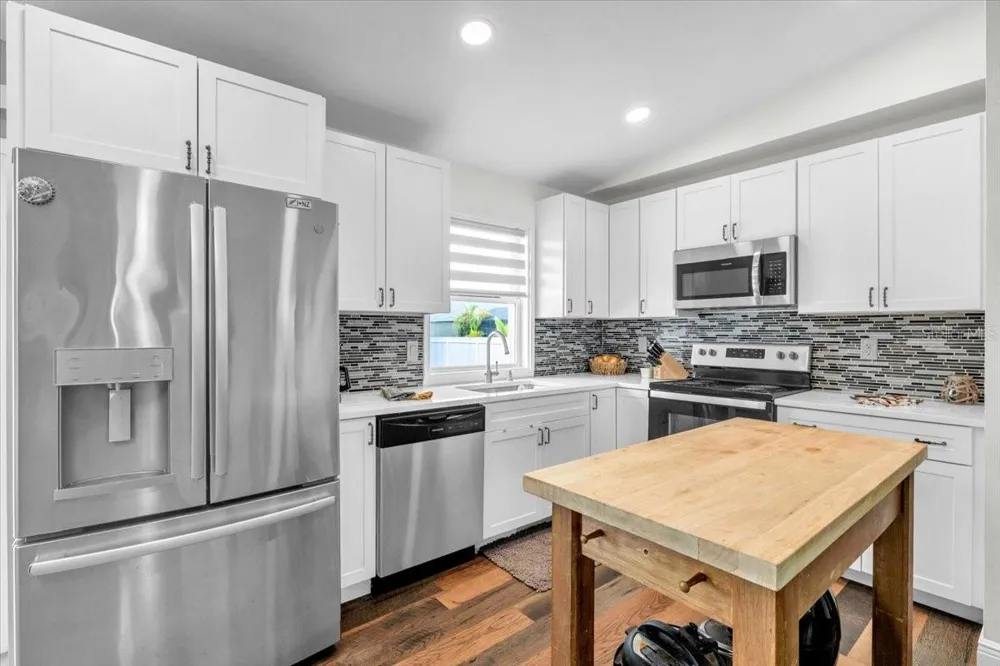 1149 NW 28TH AVENUE Cape Coral, FL 33993