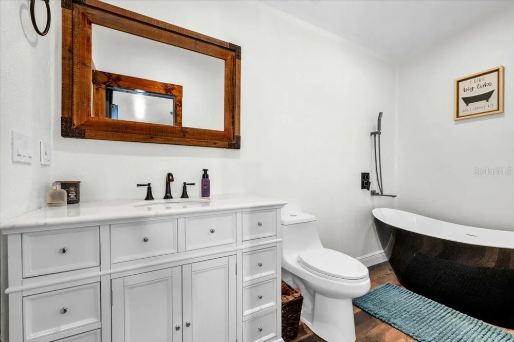 1149 NW 28TH AVENUE Cape Coral, FL 33993