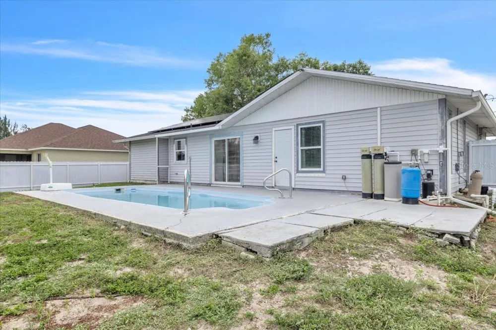 1149 NW 28TH AVENUE Cape Coral, FL 33993