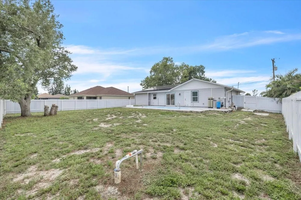 1149 NW 28TH AVENUE Cape Coral, FL 33993
