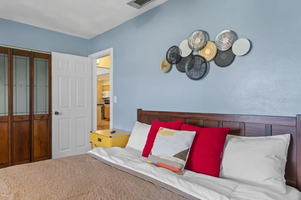 1512 LIME STREET Clearwater, FL 33756