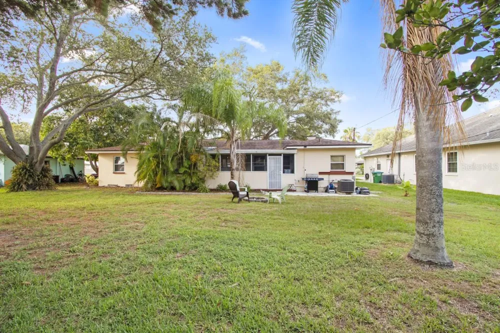 1512 LIME STREET Clearwater, FL 33756