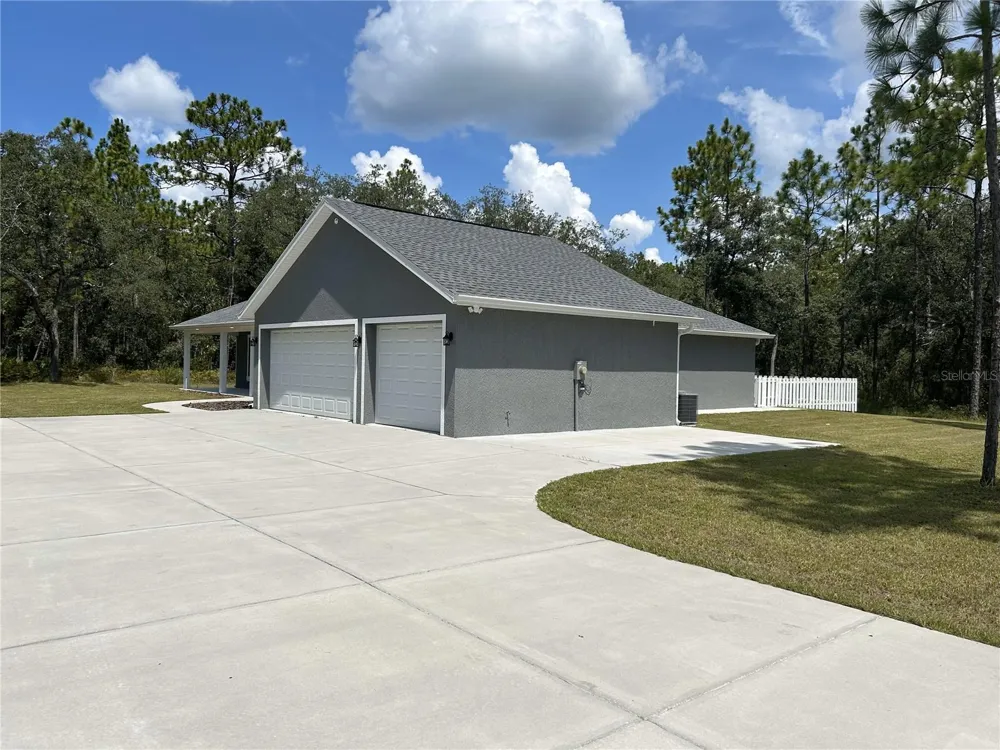 10361 THRASHER AVENUE Weeki Wachee, FL 34614