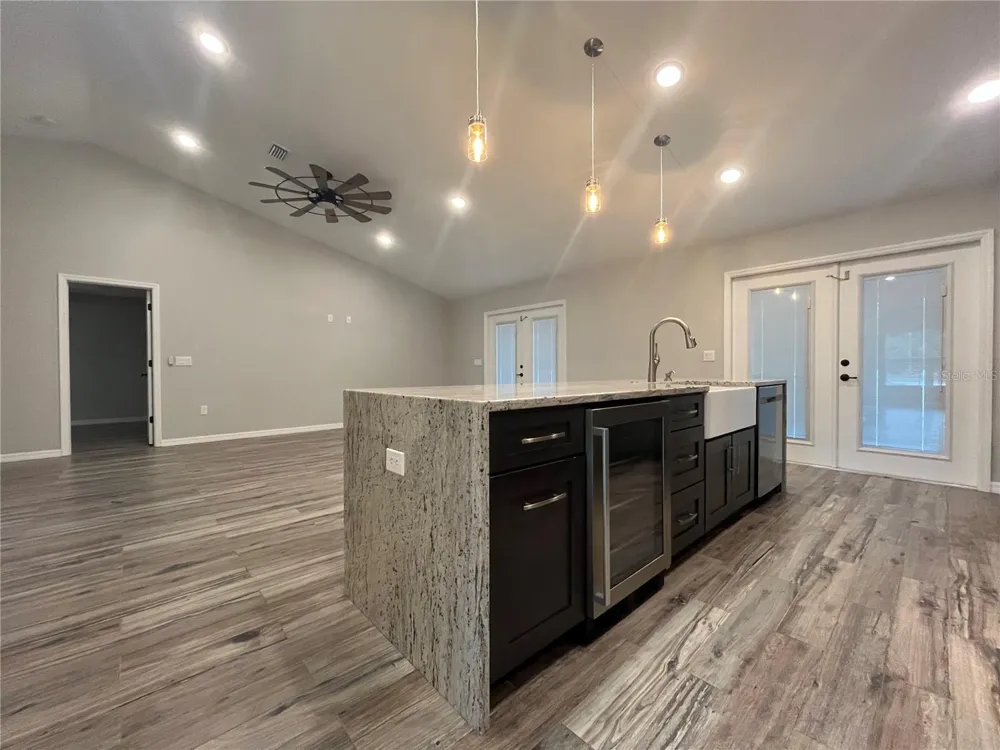 10361 THRASHER AVENUE Weeki Wachee, FL 34614
