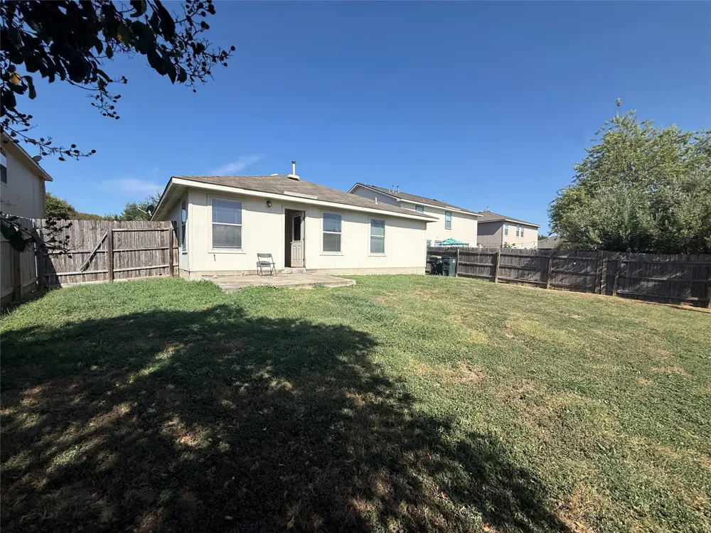 241 Carriage Way Kyle, TX 78640