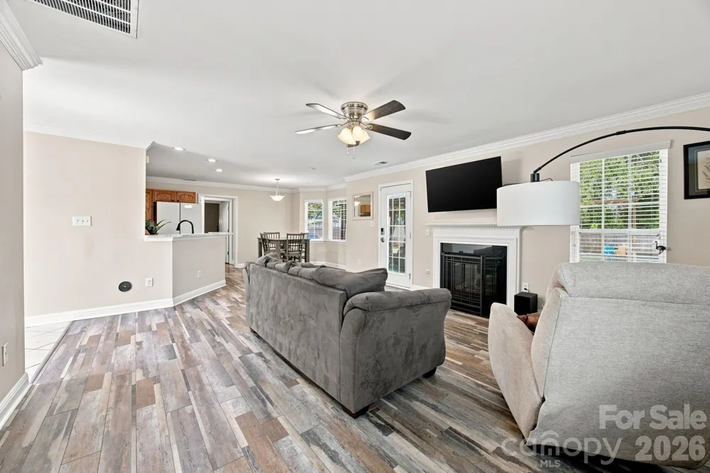 9709 Nannyberry Lane Charlotte, NC 28273