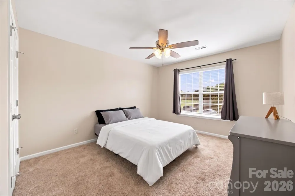 9709 Nannyberry Lane Charlotte, NC 28273