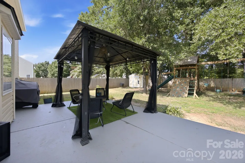9709 Nannyberry Lane Charlotte, NC 28273