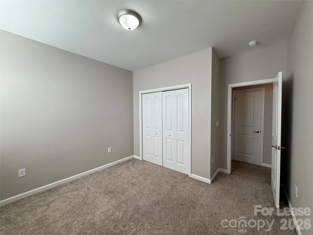 933 Central Park Circle Davidson, NC 28036