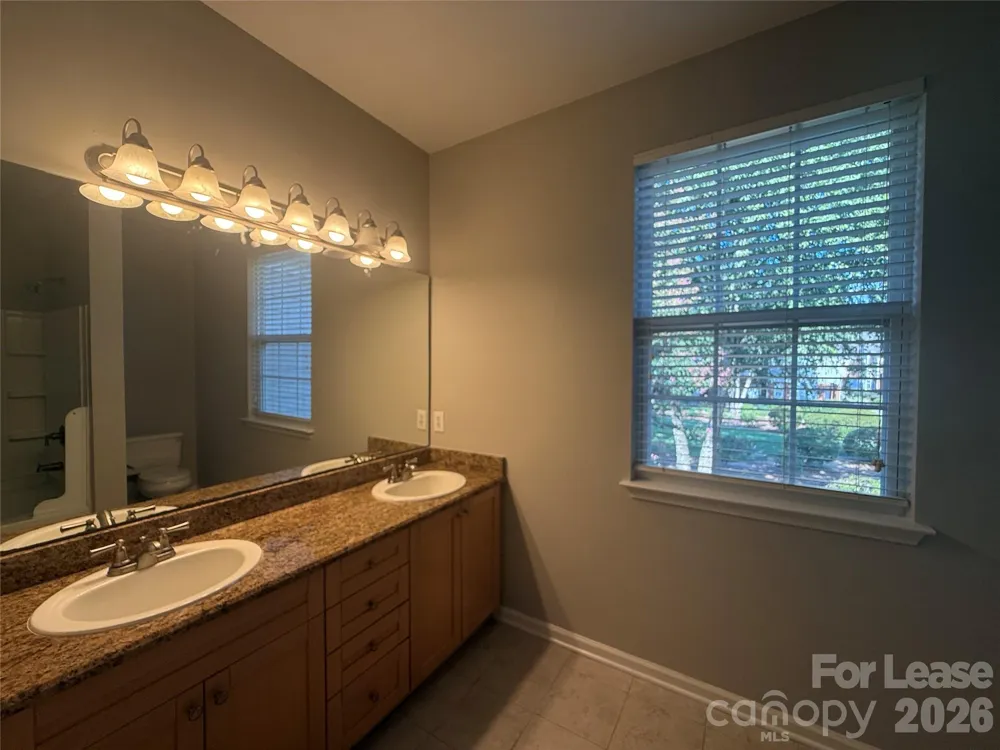 933 Central Park Circle Davidson, NC 28036