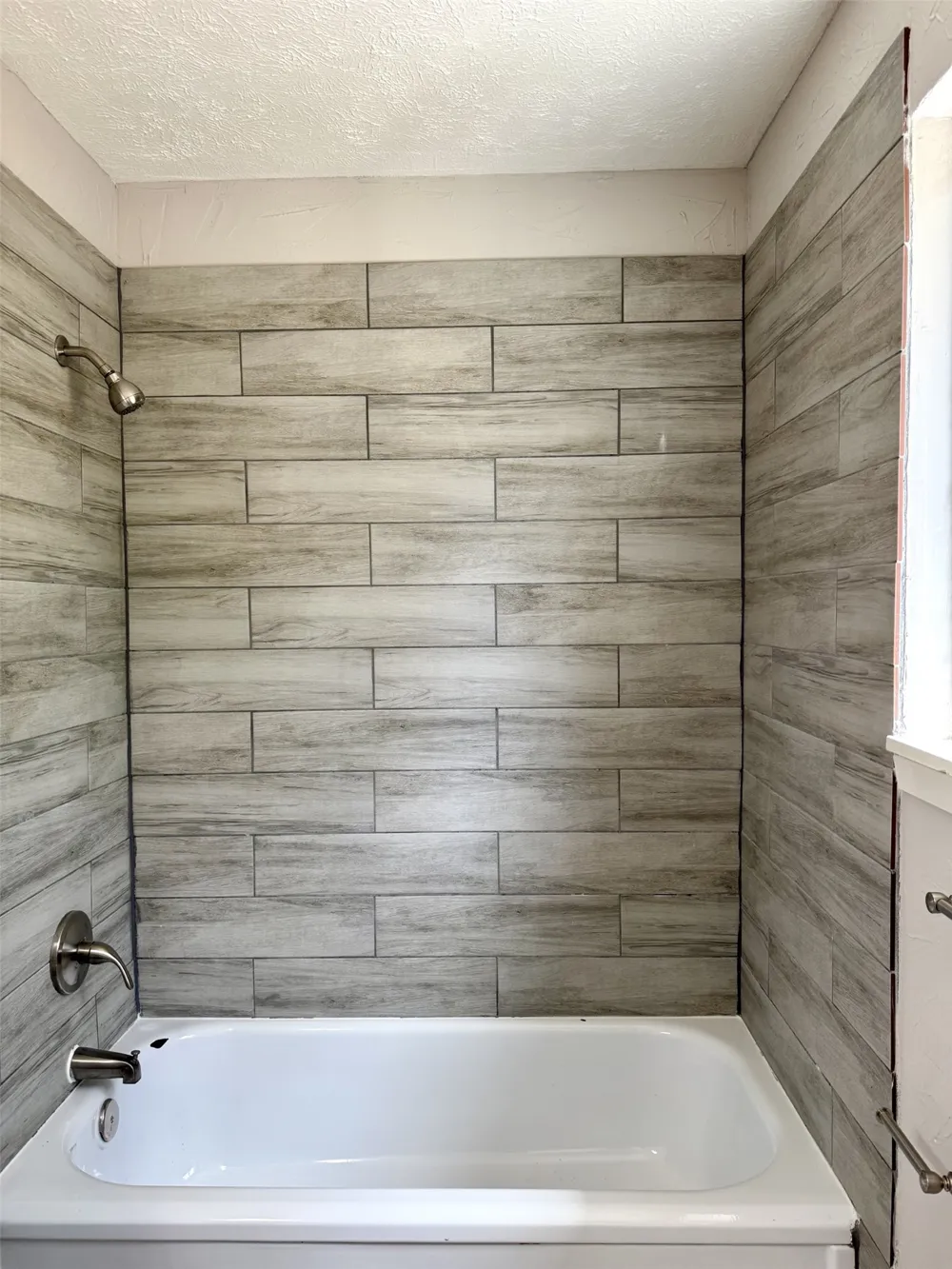 3912 Shawnee Trail Lake Worth, TX 76135