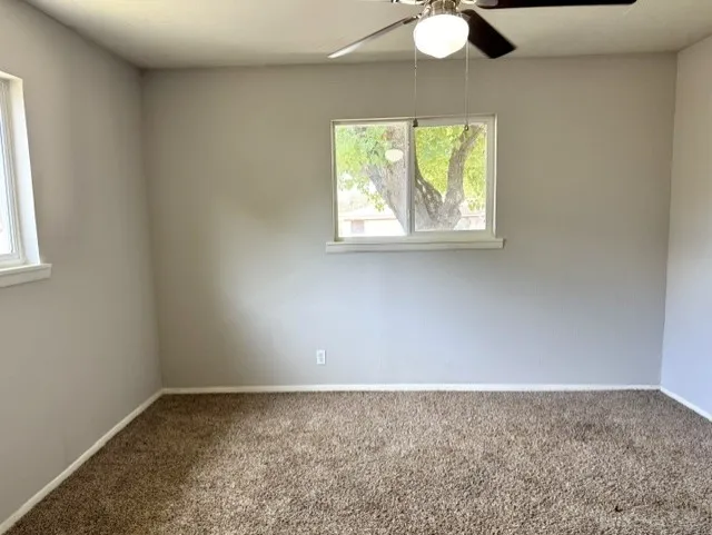 3912 Shawnee Trail Lake Worth, TX 76135