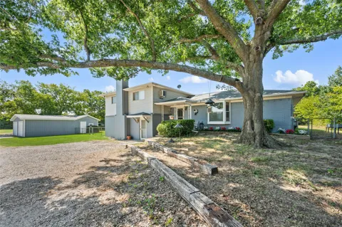 2942 Trails End