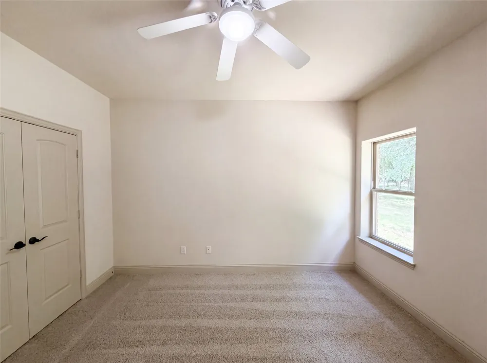 121 Rey Del Mar Circle Weatherford, TX 76085