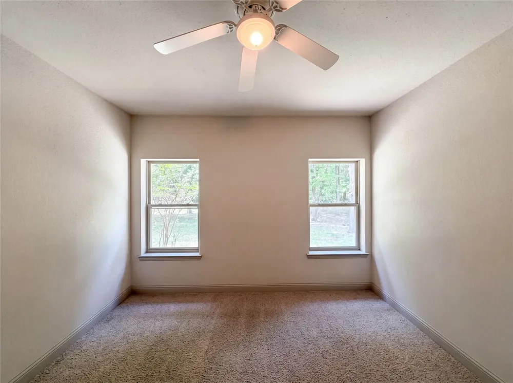 121 Rey Del Mar Circle Weatherford, TX 76085