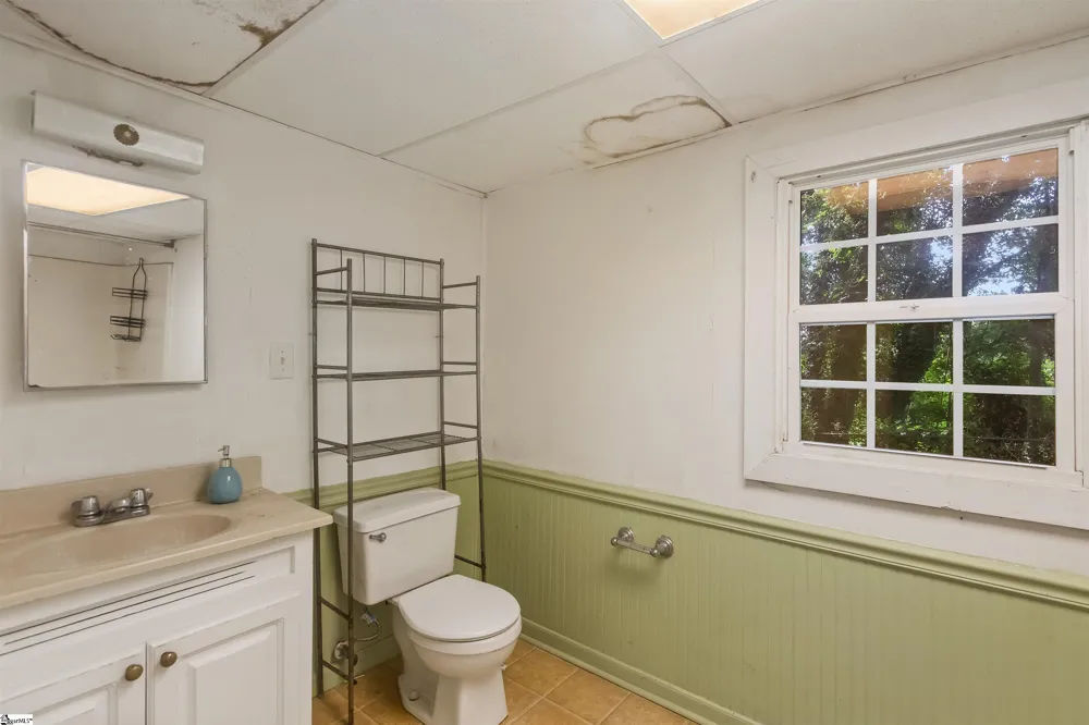 252 Suber Road Greer, SC 29651