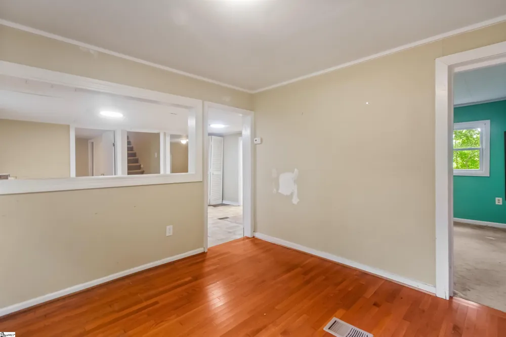252 Suber Road Greer, SC 29651