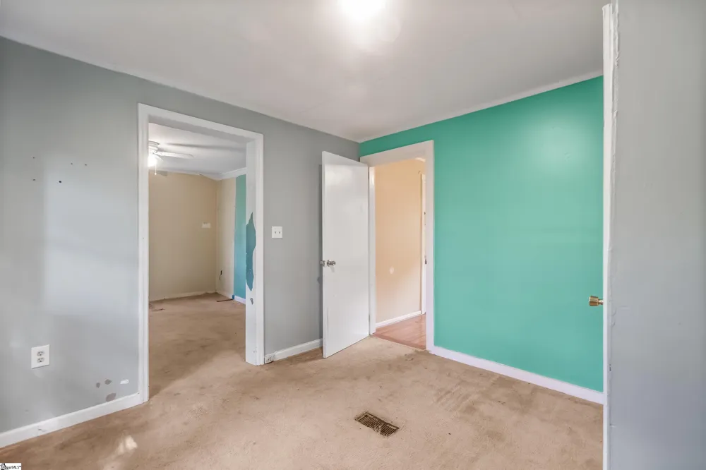 252 Suber Road Greer, SC 29651