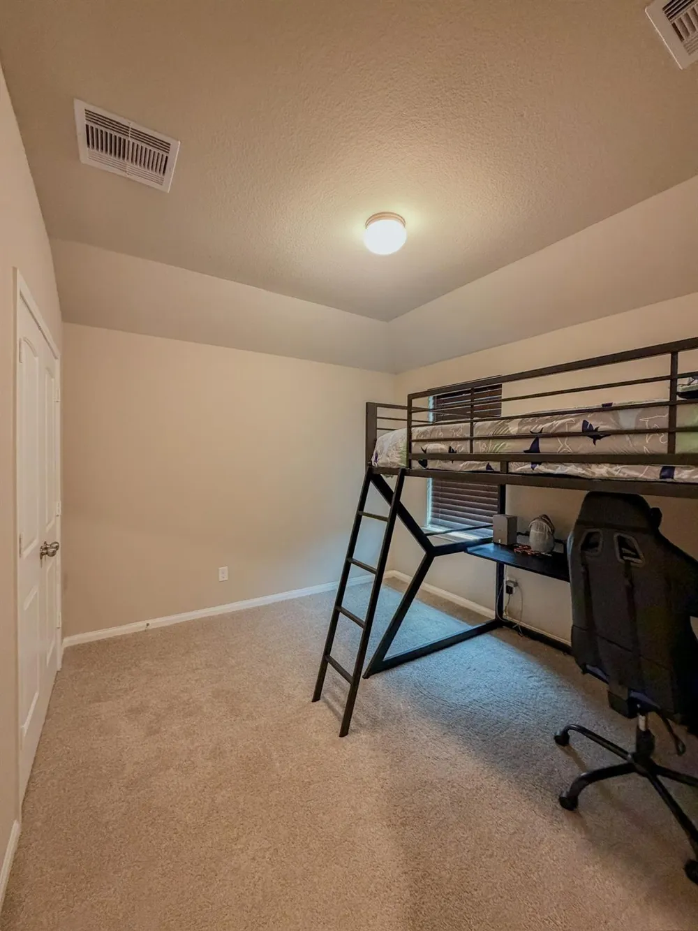 101 White Wing Lane Sealy, TX 77474