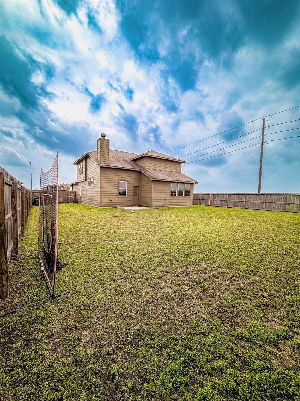 101 White Wing Lane Sealy, TX 77474