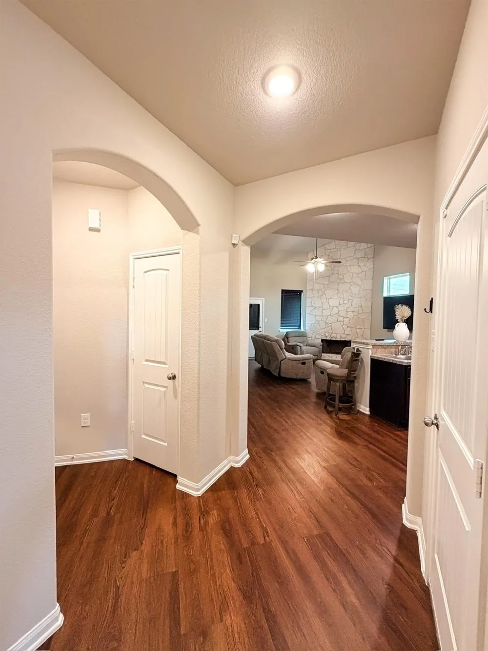 101 White Wing Lane Sealy, TX 77474