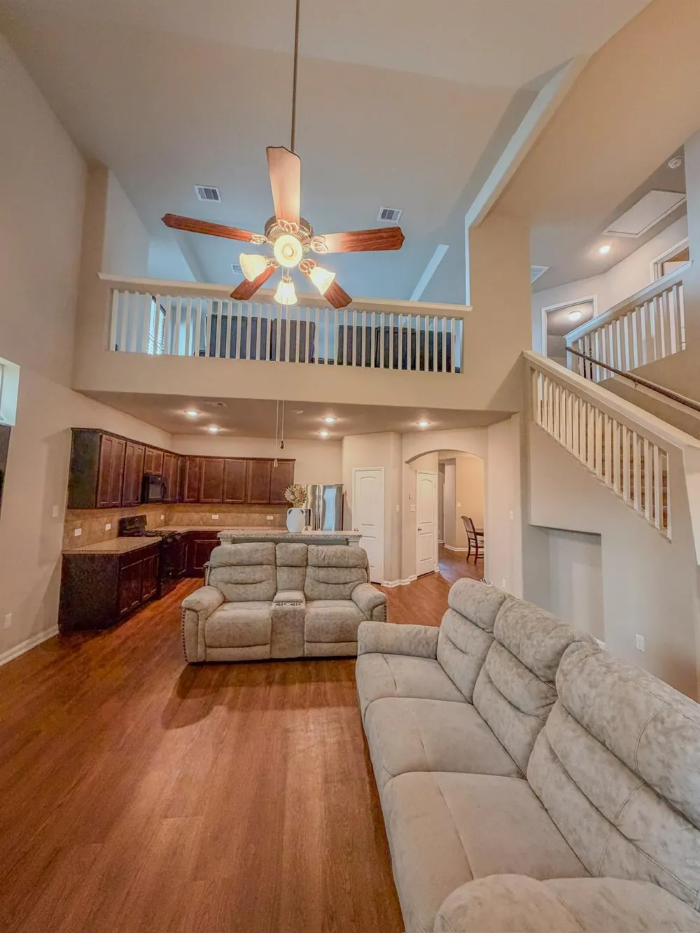 101 White Wing Lane Sealy, TX 77474