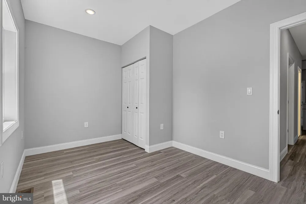 319 E 24TH STREET Baltimore, MD 21218