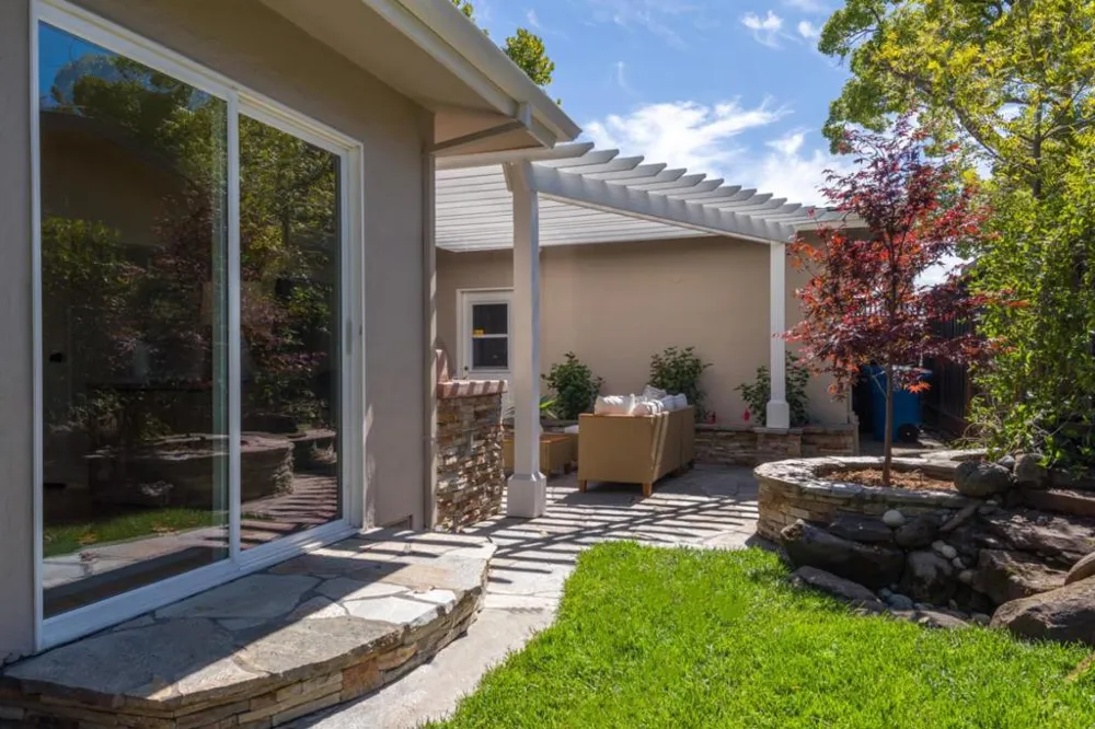 915 7th Avenue Redwood City, CA 94063