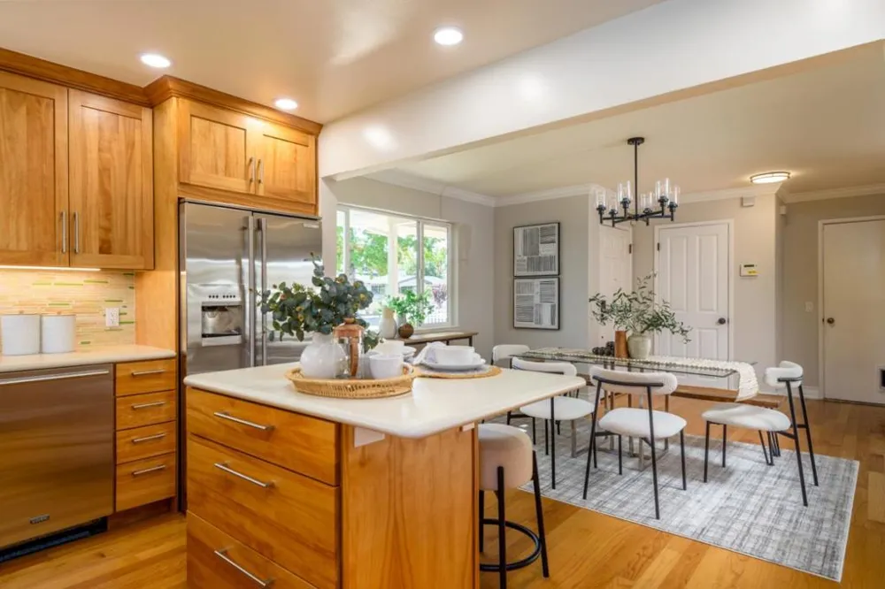 915 7th Avenue Redwood City, CA 94063