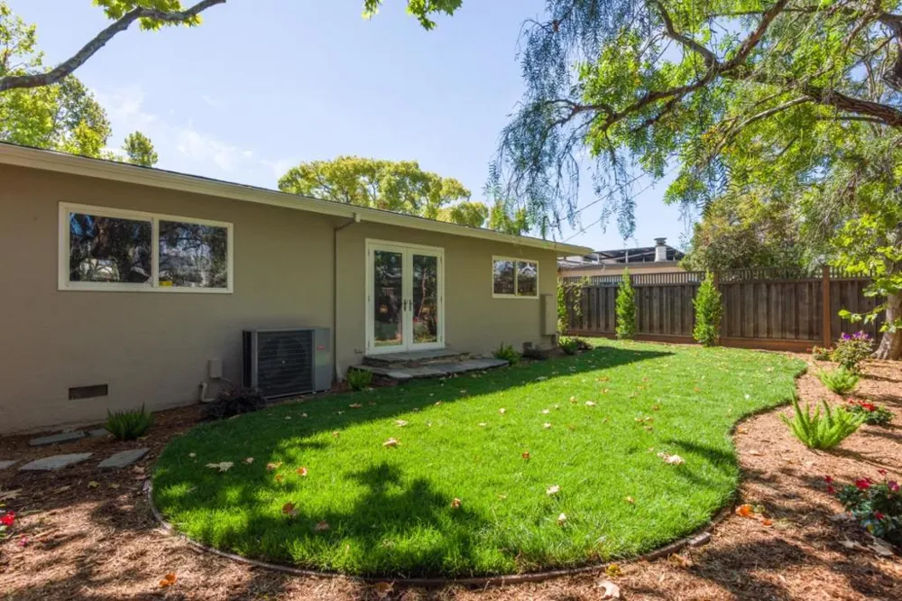 915 7th Avenue Redwood City, CA 94063