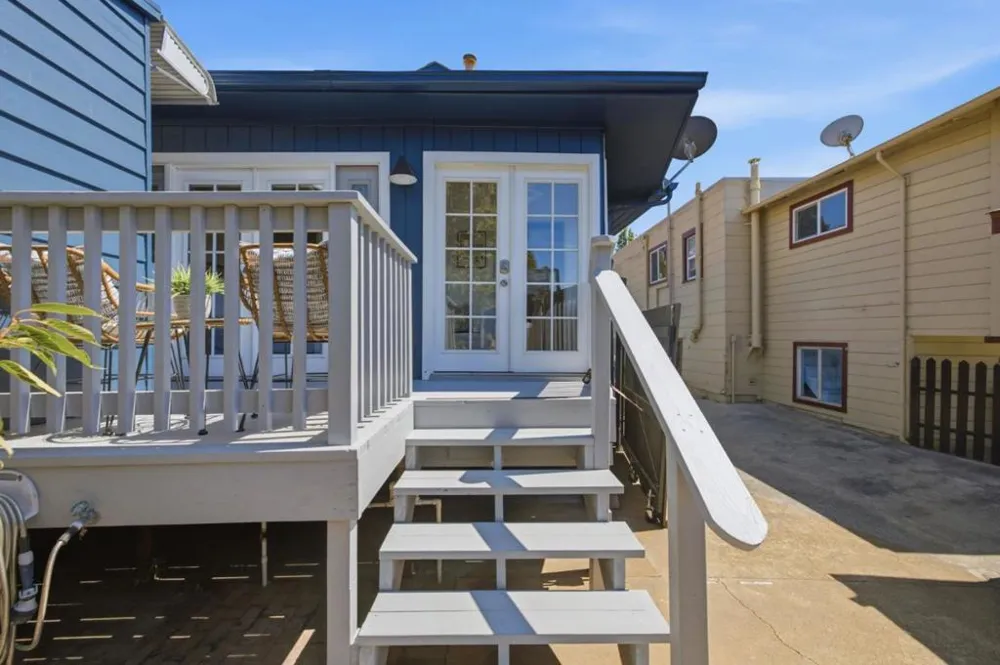 148 Monterey Street Brisbane, CA 94005