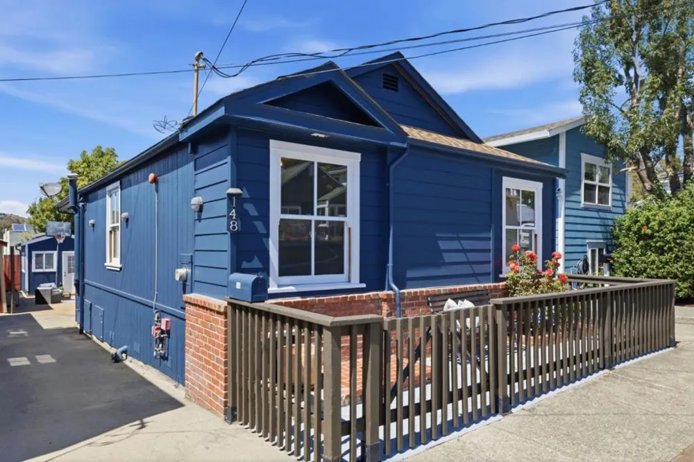 148 Monterey Street Brisbane, CA 94005