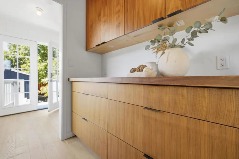 148 Monterey Street Brisbane, CA 94005