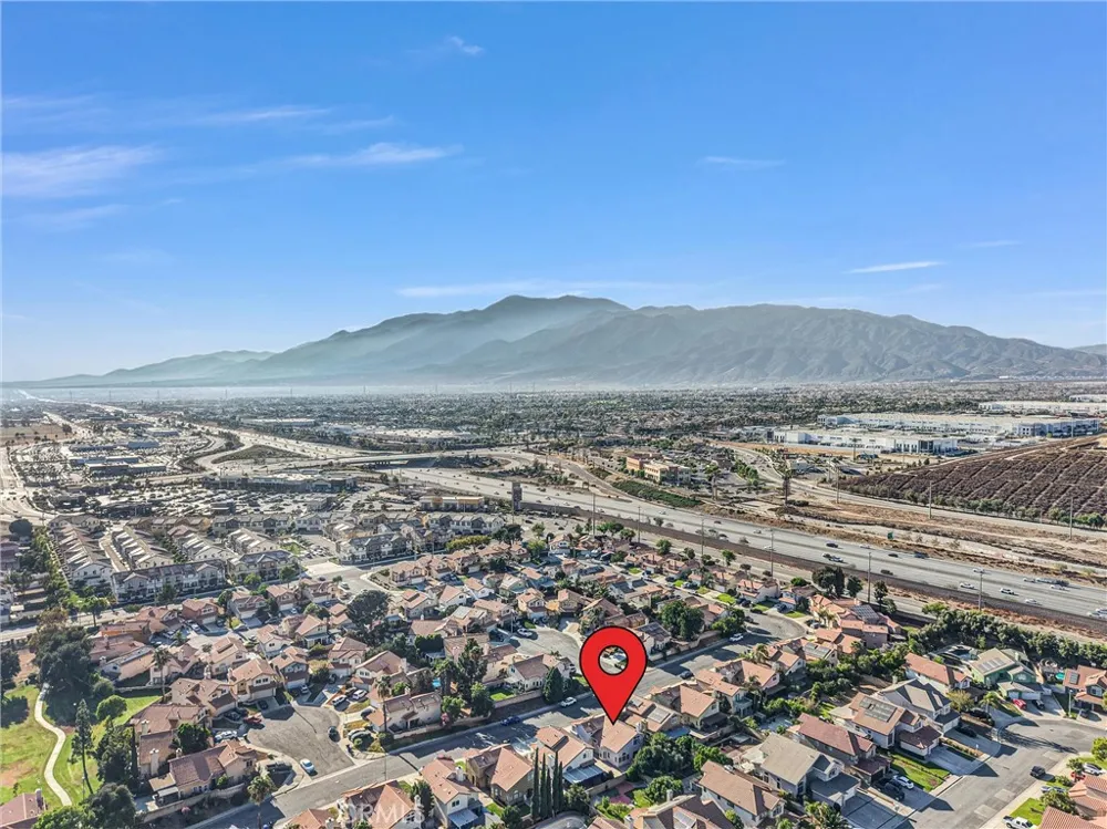 6565 Sonoma Avenue Fontana, CA 92336