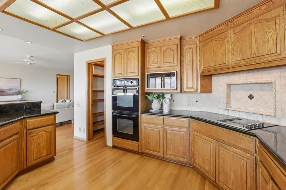 275 Nicholson Drive Hollister, CA 95023