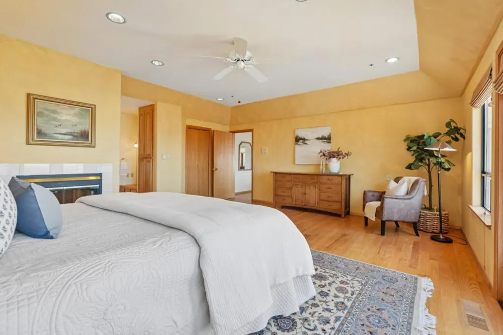 275 Nicholson Drive Hollister, CA 95023