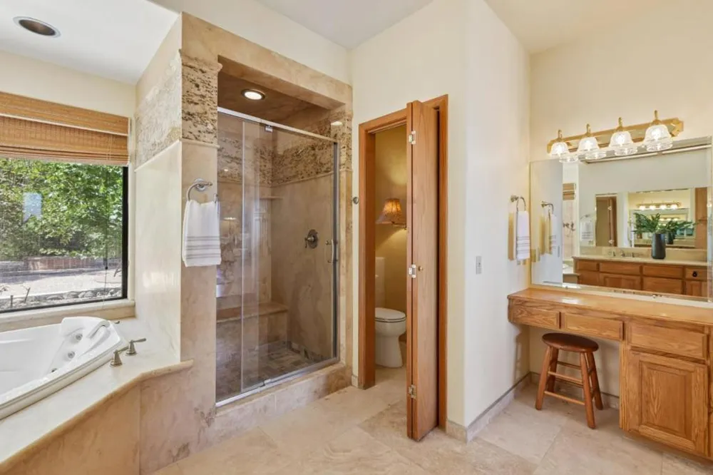 275 Nicholson Drive Hollister, CA 95023