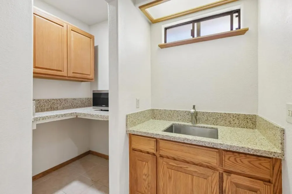 275 Nicholson Drive Hollister, CA 95023
