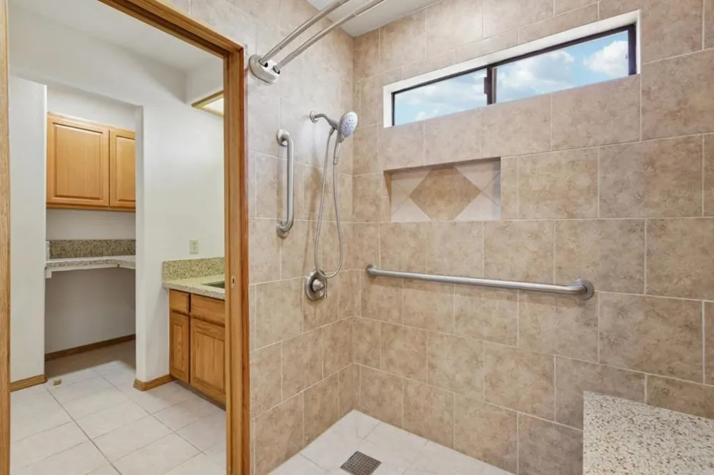 275 Nicholson Drive Hollister, CA 95023