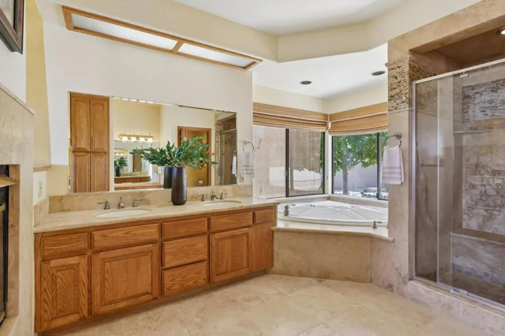 275 Nicholson Drive Hollister, CA 95023