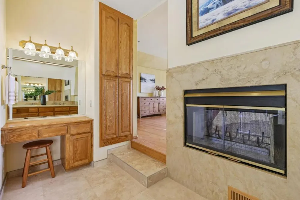 275 Nicholson Drive Hollister, CA 95023