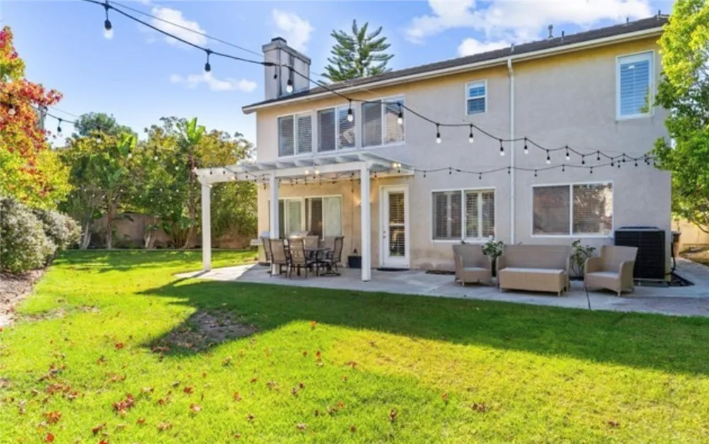 8705 E Running Springs Anaheim, CA 92808