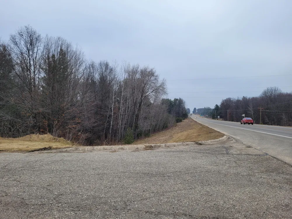 707 Evergreen Drive White Cloud, MI 49349