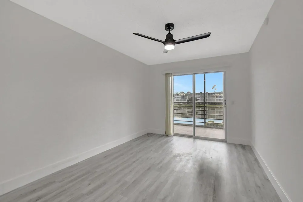 2053 Wolverton C Boca Raton, FL 33434