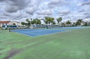 2053 Wolverton C Boca Raton, FL 33434